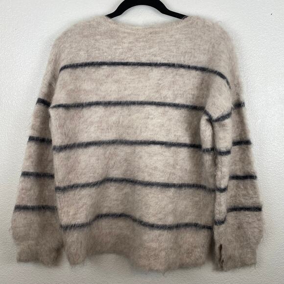 Country Road Brushed Wool Blend Stripe Fuzzy Tan Pullover Sweater - Picture 5 of 12